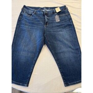 NWT St Johns Bay Plus Size Jeans Womens 22W Capri Pants Ladies Dark Wash Blue
